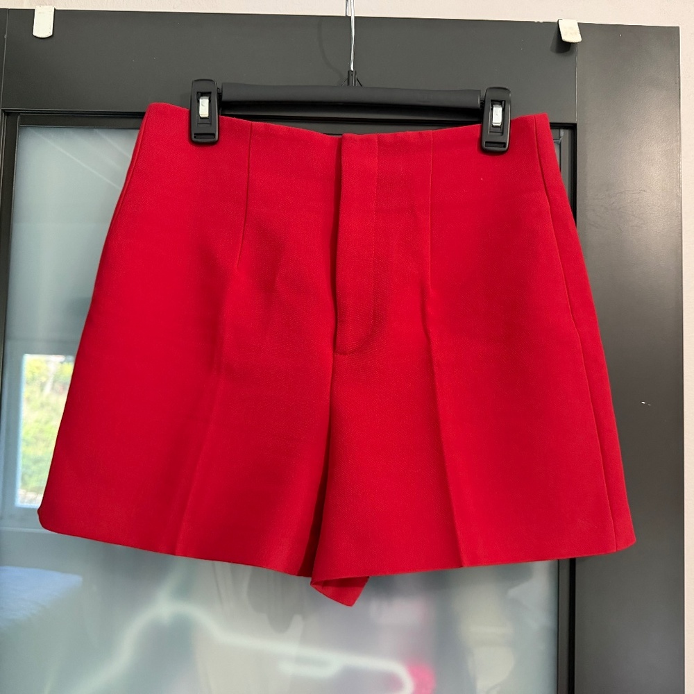 Zara Red High Waist Shorts Size Médium M